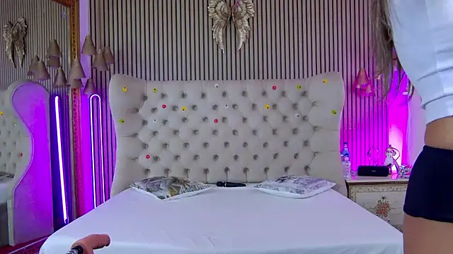 PlayfulShow online show from December 22, 2025, 8:47 am