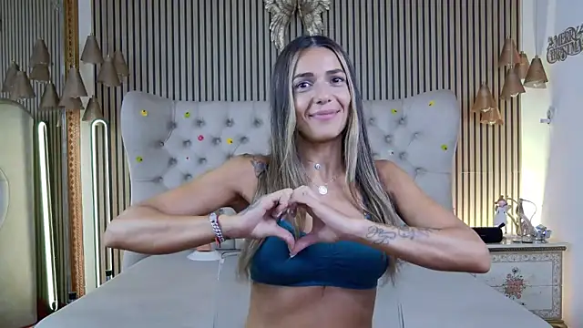 PlayfulShow online show from September 11, 2025, 6:24 am