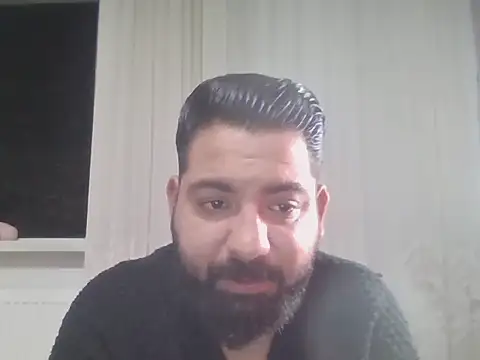 Snapshot of Armand66_ chatting on September 28, 2025, 8:49 pm Armand66  online show from September 28, 2025, 8:49 pm