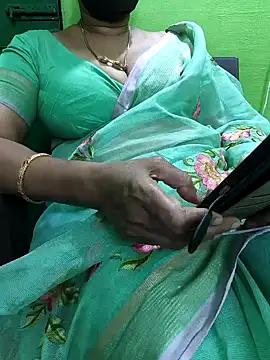 niiveditha online show from October 9, 2025, 2:50 pm