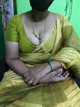 niiveditha online show from March 18, 2025, 6:06 am