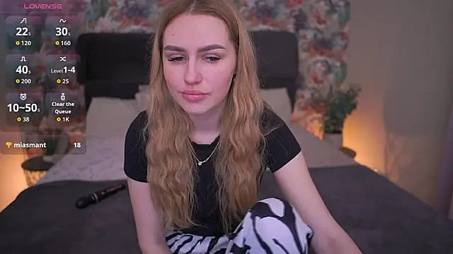 DivineJass online show from March 28, 2026, 10:11 pm