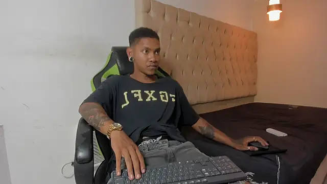 blackdirty420 online show from November 5, 2025, 7:50 pm