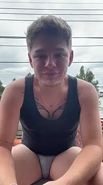 Angel Montiell online show from November 9, 2025, 7:18 pm