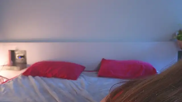 Snapshot of DemiDee chatting on January 6, 2025, 10:46 am DemiDee online show from January 6, 2025, 10:46 am