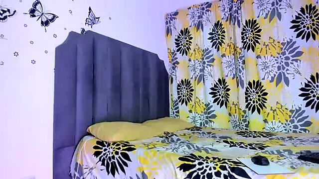 moree Queen online show from November 8, 2025, 7:39 pm