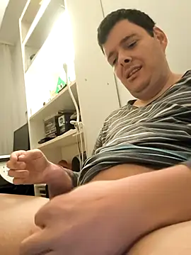 maksimovic online show from November 23, 2025, 1:26 am