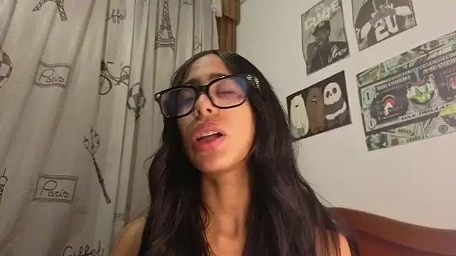 Snapshot of melissa_becraft chatting on February 16, 2026, 1:59 am melissa becraft online show from February 16, 2026, 1:59 am