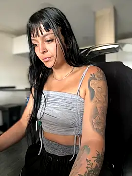 Dulce  Boyd online show from October 7, 2025, 1:34 pm