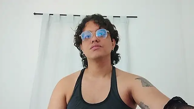 Snapshot of Diane_blossom chatting on February 10, 2026, 7:13 pm Diane blossom online show from February 10, 2026, 7:13 pm