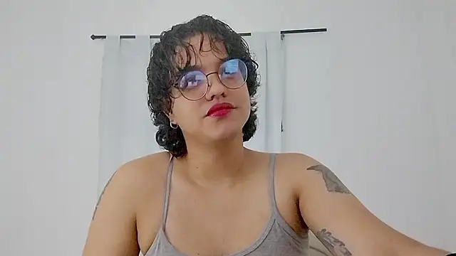 Snapshot of Diane_blossom chatting on January 18, 2026, 8:34 pm Diane blossom online show from January 18, 2026, 8:34 pm