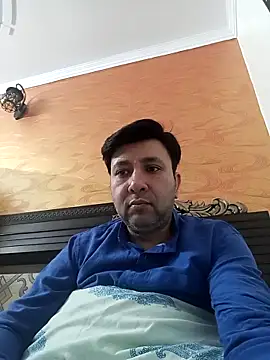 innocentboy1987 online show from April 10, 2026, 6:53 am