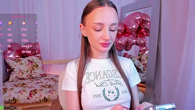 Snapshot of miiss__lulu chatting on February 24, 2026, 2:34 am miiss lulu online show from February 24, 2026, 2:34 am