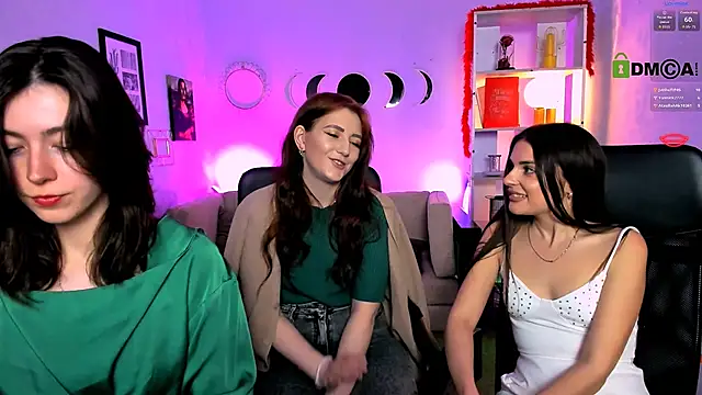 catherine kitty online show from April 7, 2026, 7:26 pm