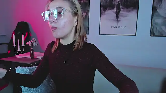 Snapshot of PhilippaAdamas chatting on February 13, 2025, 8:48 am PhilippaAdamas online show from February 13, 2025, 8:48 am