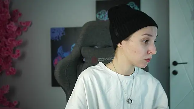 Snapshot of PhilippaAdamas chatting on October 12, 2025, 2:57 am PhilippaAdamas online show from October 12, 2025, 2:57 am