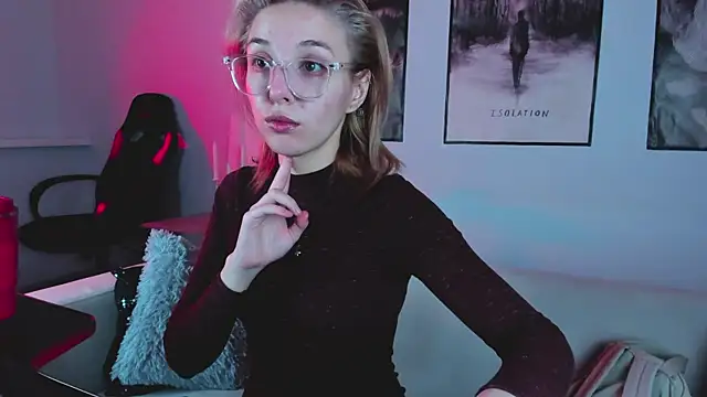 Snapshot of PhilippaAdamas chatting on February 13, 2025, 2:23 am PhilippaAdamas online show from February 13, 2025, 2:23 am