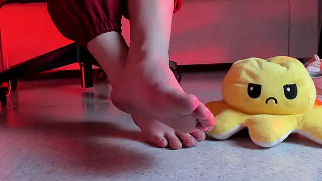 Snapshot of PhilippaAdamas chatting on March 16, 2025, 5:47 am PhilippaAdamas online show from March 16, 2025, 5:47 am