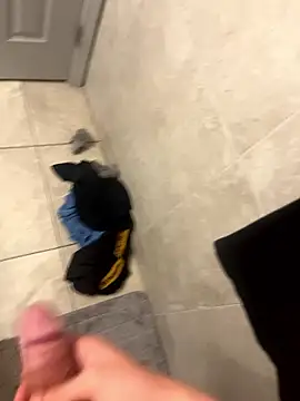 Snapshot of zay_01 chatting on January 10, 2026, 3:51 pm zay 01 online show from January 10, 2026, 3:51 pm