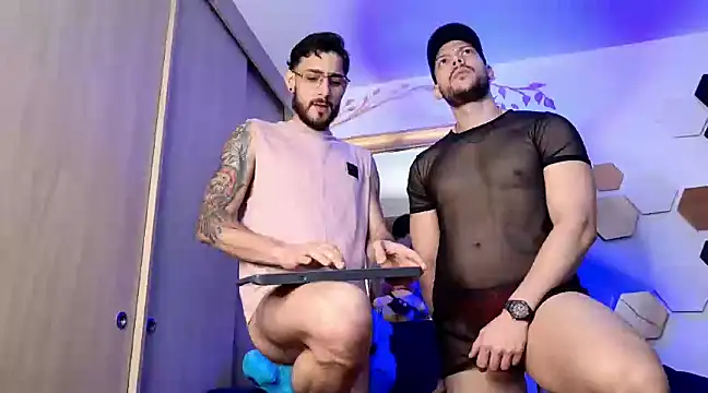 Snapshot of bakersboyssexys chatting on March 20, 2025, 12:51 am bakersboyssexys online show from March 20, 2025, 12:51 am