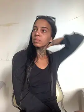 casalshowtime2 online show from April 5, 2026, 11:06 am