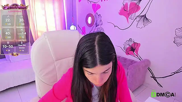 Isabela Fiorelli online show from July 21, 2026, 1:34 pm