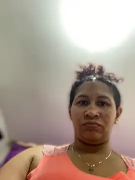 Carola-Ross online show from June 5, 2026, 5:29 pm