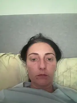 Snapshot of Miroslava1247 chatting on May 28, 2026, 10:11 am Miroslava1247 online show from May 28, 2026, 10:11 am