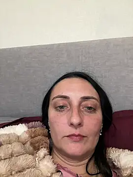Snapshot of Miroslava1247 chatting on May 3, 2026, 4:43 pm Miroslava1247 online show from May 3, 2026, 4:43 pm
