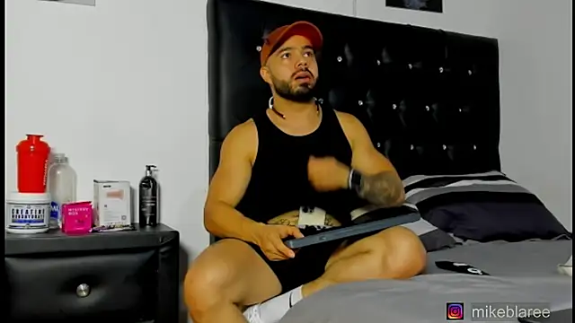 mikeblaree online show from March 24, 2026, 6:08 pm