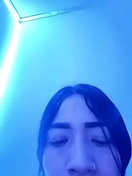 kimbadazz online show from March 7, 2025, 2:46 am