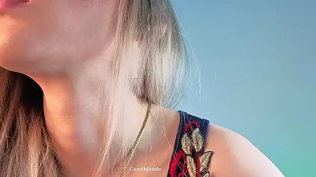 Carolblonde online show from March 7, 2026, 11:43 pm