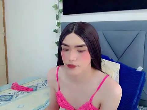 Snapshot of dominic_00 chatting on September 13, 2025, 8:53 pm dominic 00 online show from September 13, 2025, 8:53 pm