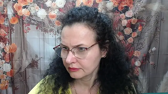 Miroslava Happi online show from May 24, 2026, 5:40 am