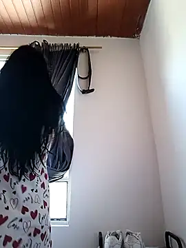 CHLOE ISABELL online show from September 21, 2025, 6:24 pm