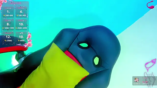 emelly horny  online show from October 22, 2025, 7:13 pm