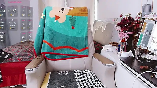 Tangtang-baby online show from December 3, 2025, 3:51 am