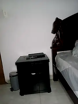 jhon 1988 24 online show from May 14, 2026, 7:55 pm
