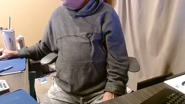 olderandwiser2 online show from April 12, 2026, 3:43 am