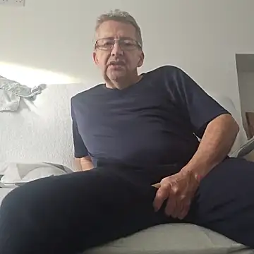 Snapshot of mann4u147 chatting on October 24, 2025, 3:55 pm mann4u147 online show from October 24, 2025, 3:55 pm