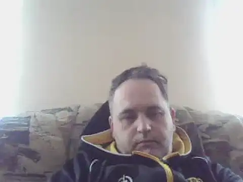 Snapshot of Szolga10 chatting on March 15, 2025, 9:41 am Szolga10 online show from March 15, 2025, 9:41 am