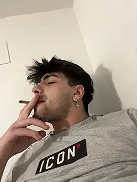 jovencitoboy21 online show from March 14, 2025, 1:37 am