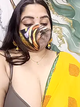 Snapshot of seetatiwari chatting on February 18, 2026, 6:26 pm seetatiwari online show from February 18, 2026, 6:26 pm