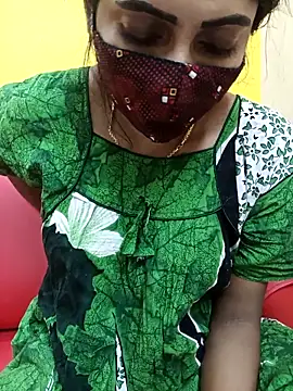 Snapshot of Thamarai28 chatting on December 1, 2025, 2:29 pm Thamarai28 online show from December 1, 2025, 2:29 pm