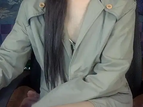 YourCDBitch online show from November 8, 2025, 7:06 pm