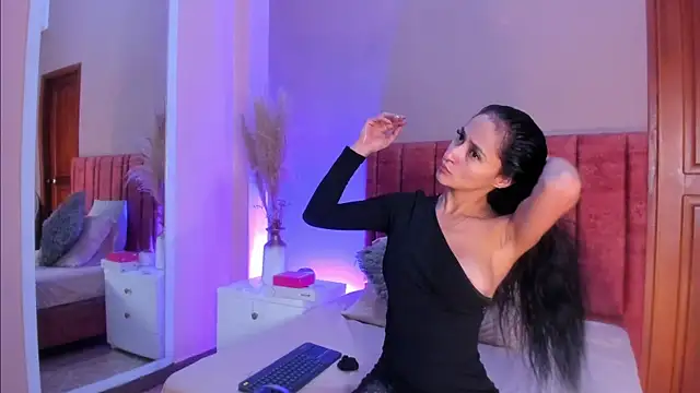 MiaHertz online show from February 27, 2026, 1:28 am