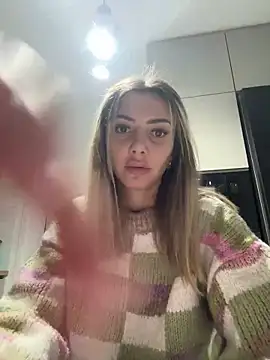 bambidolll online show from February 8, 2025, 6:33 pm
