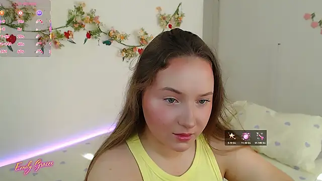 EmilyxxGraces online show from June 4, 2026, 5:01 am