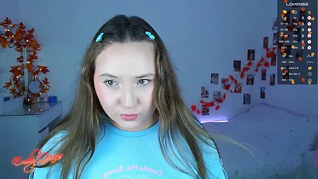 Snapshot of EmilyxxGraces chatting on October 30, 2025, 10:39 pm EmilyxxGraces online show from October 30, 2025, 10:39 pm