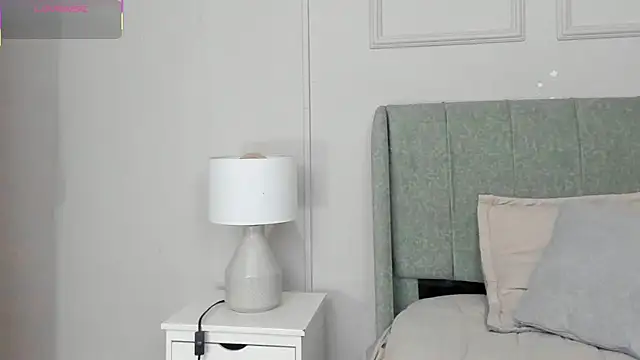 elizabeth 20 online show from January 9, 2026, 7:32 pm